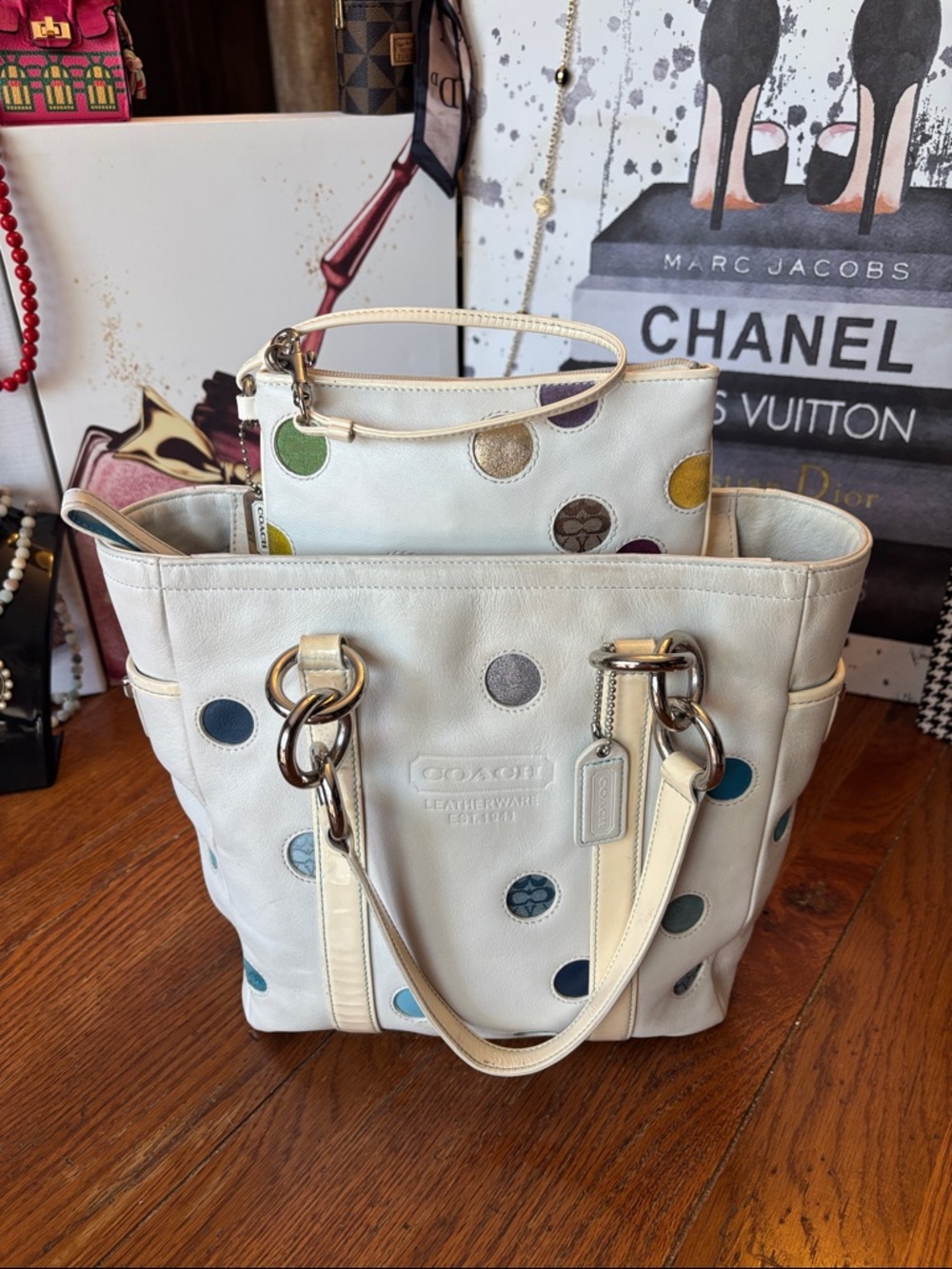 RARE Coach Limited Edition Polka Dot Gallery Tote & Matching Wristlet Set – Y2K - Picture 12 of 12